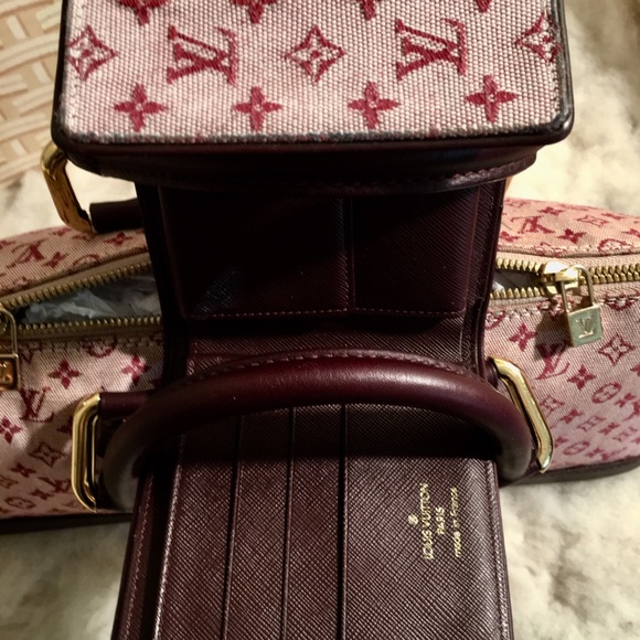 SOLD - Picture 5 of 8